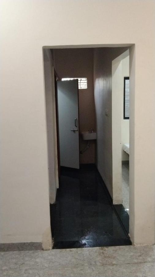 Hotel Garima Ujjain Eksteriør bilde